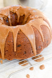 applesauce bundt cake